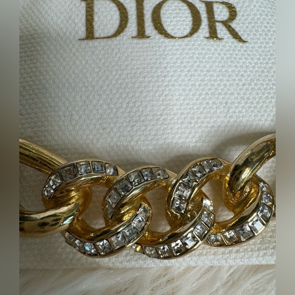 š„RARE, VINTAGEš„Christian Dior Curb Chain Necklace with Swavorski Crystals - Picture 7 of 8